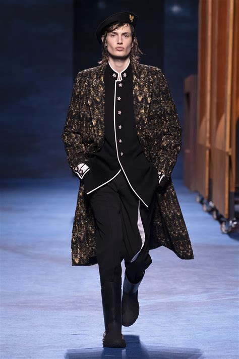 dior men's fall 2021 show|Dior men's fall dresses.